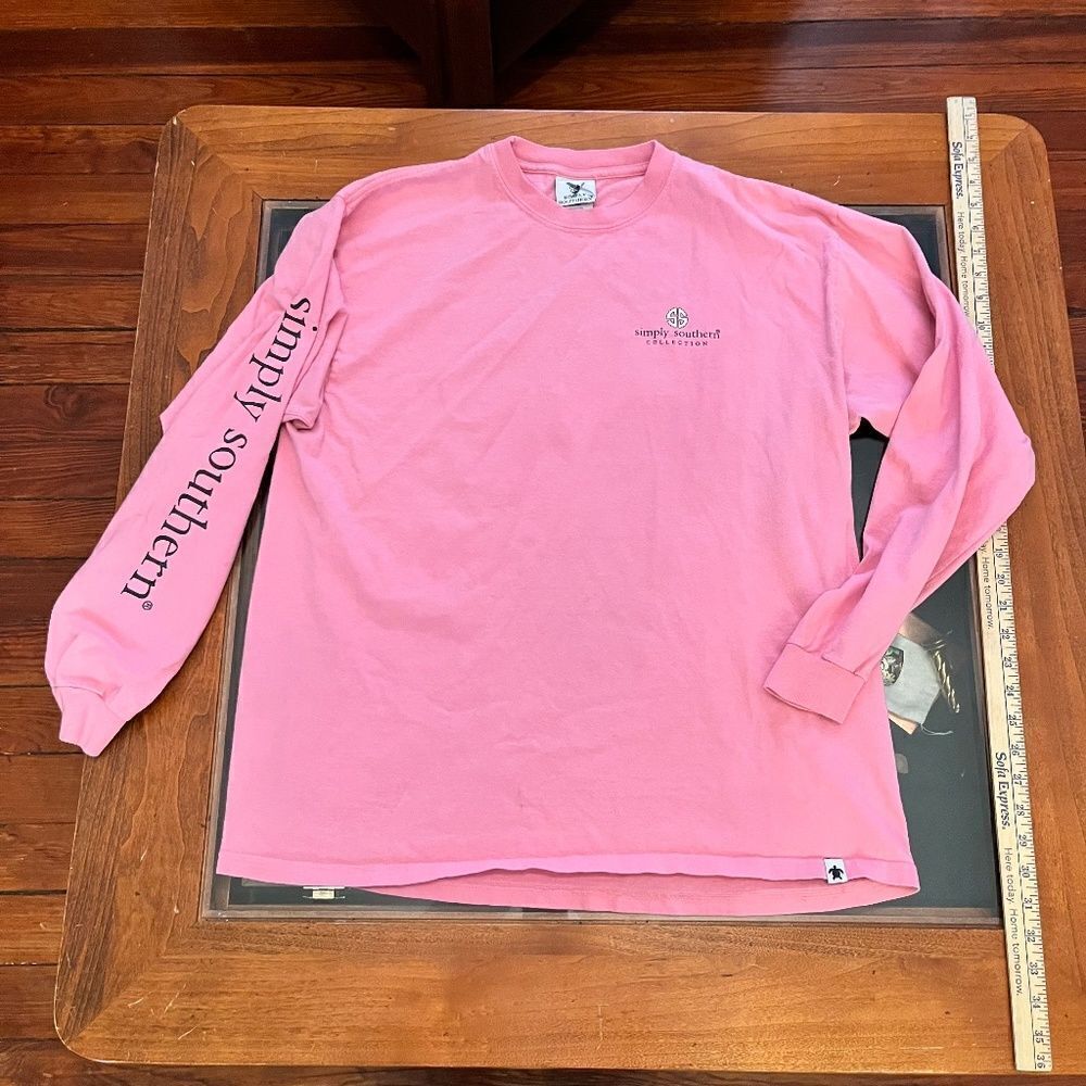 Simply Southern Long Sleeved T-Shirt XL Pink "Let all that you do be done in lov